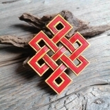 Piccolo Nodo dell'Infinito in Legno - Simbolo Tibetano - Rosso-Giallo